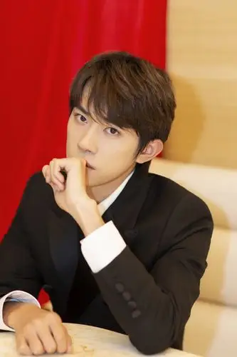 易烊千玺太可爱了