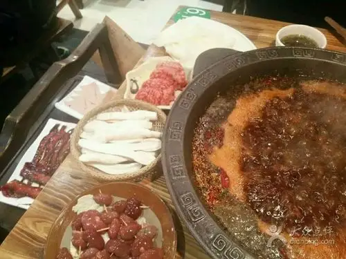 重庆大龙坎老火锅图片 - 第1张