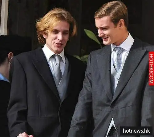 全球最帅又富有的10位王子!