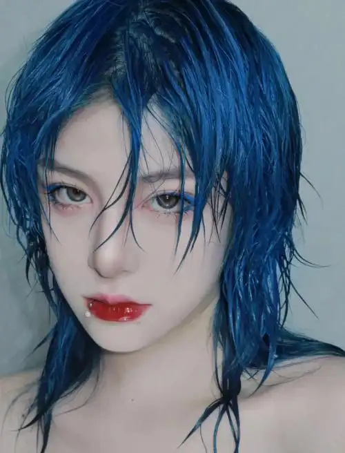 发色高级氛围感梦幻冰蓝色