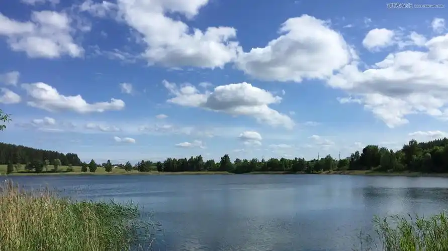 photoshop修复严重曝光不足的风景照片