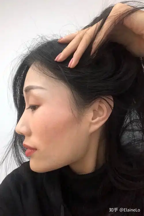 女孩子颧骨低才好看吗?