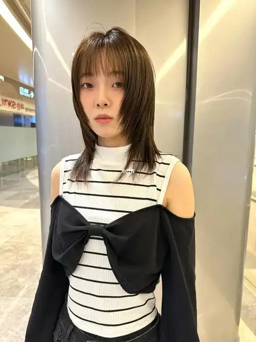 轻柔高层次碎发##日系发型#复古卷发#高层次发型#亚风格发型#亚风格