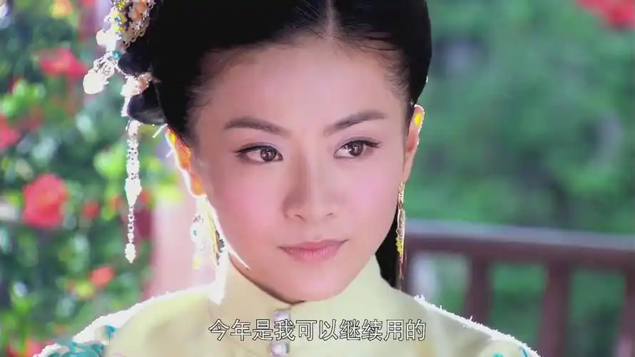 贡米还出演了《生存密码》的文文,《金玉良缘》的江晓萱,《战神》的凤