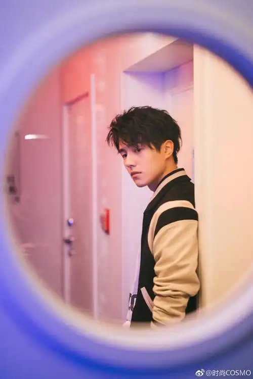 cosmo星光##刘昊然