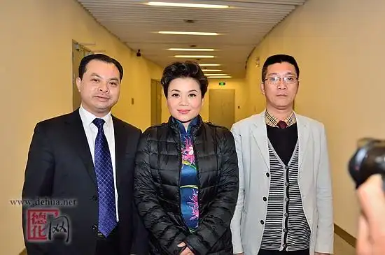 晚会力邀毛阿敏,张也,张泽群,吴小莉,大牛等明星参与,紧扣"全球潮人一