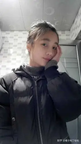 爆出你的素颜学生照?