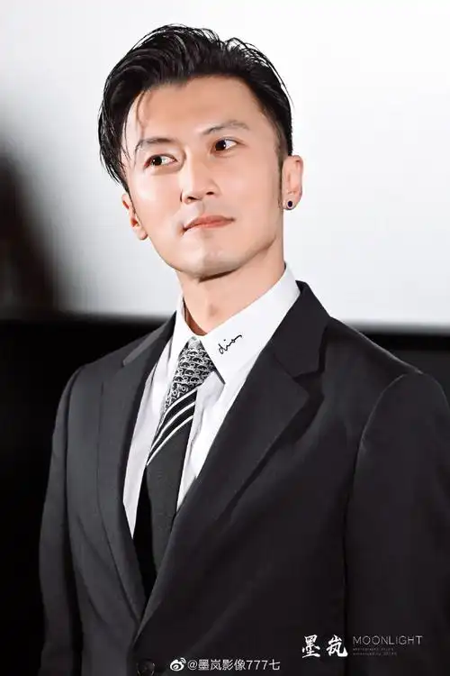 谢霆锋超话#电影怒火重案#谢霆锋北京电影首映礼活动特写生图!