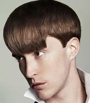 男生齐刘海短发男生齐刘海发型图片