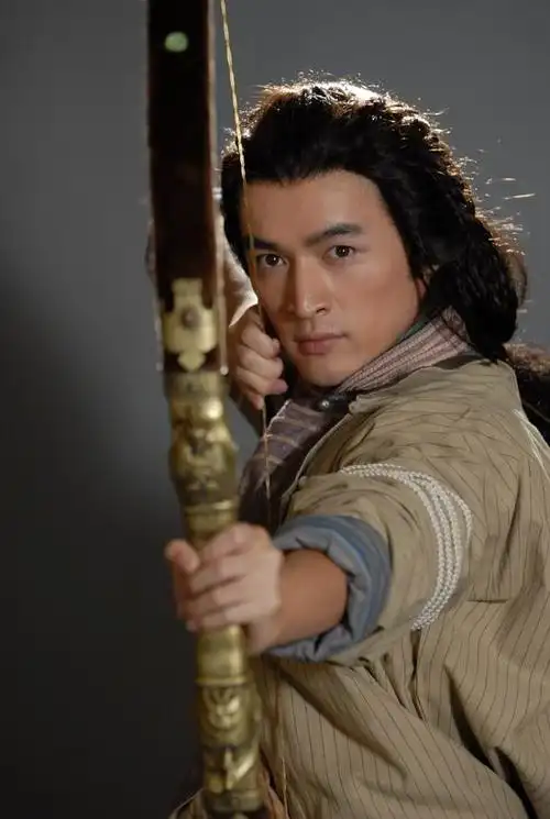 图文06版射雕英雄传定妆照胡歌拉满弓