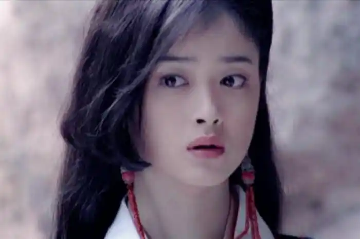 蒋欣《天龙八部》【木婉清】兰草一枝自然香,婉兮清扬,年华鞍马上.