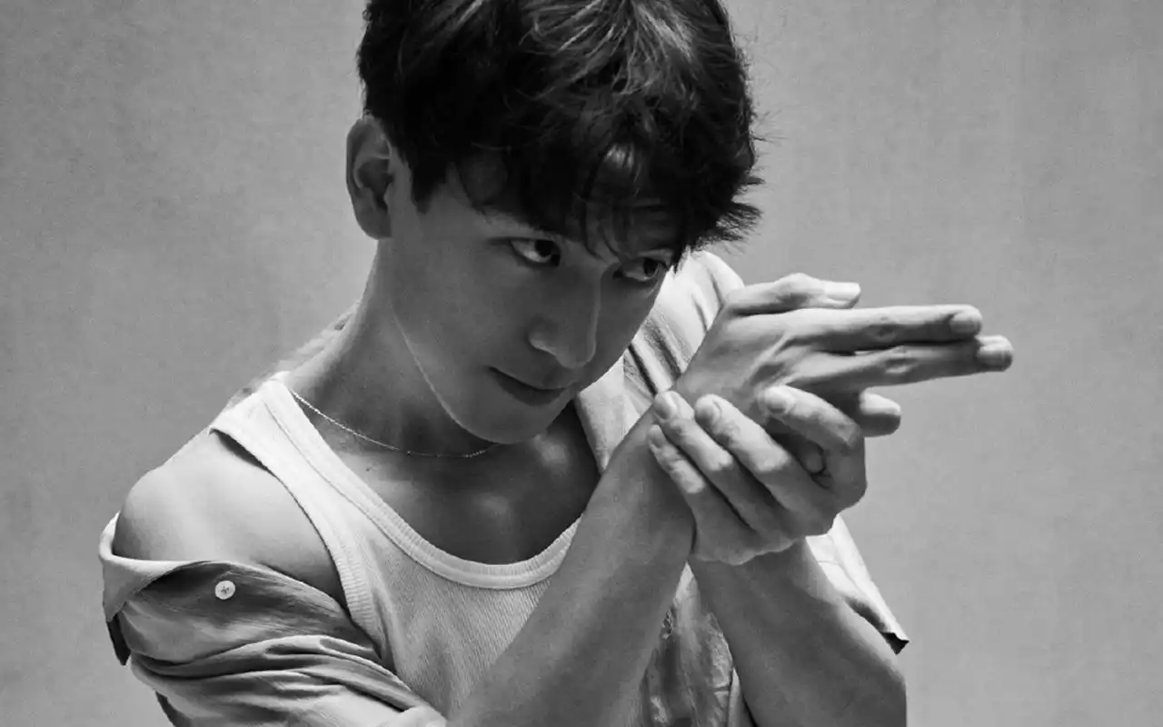 李现超帅写真图片桌面壁纸