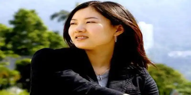 曾馨莹面相 - 梦幻算命网