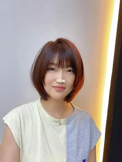 适合大脸的短发