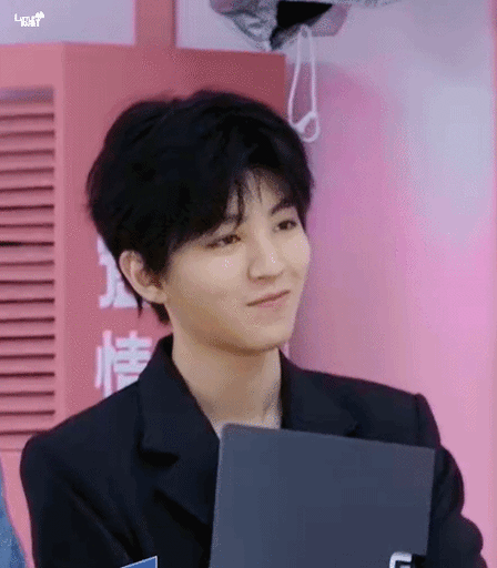 王俊凯 盒子里的猫