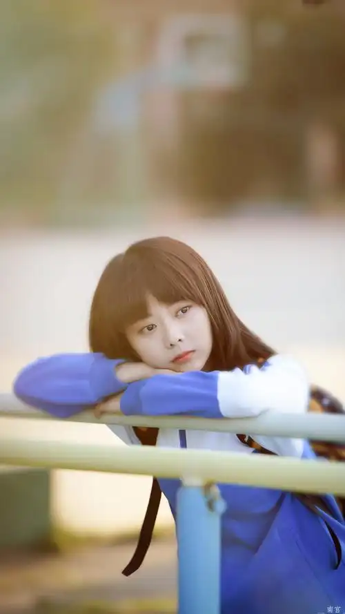 谭松韵##谭松韵八月未央# 谭松韵手机壁纸|修图 cr@__南宫