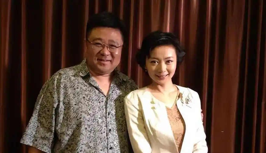 "胖星"梁冠华:这辈子做得最正确的决定,就是娶才貌双绝的唐烨