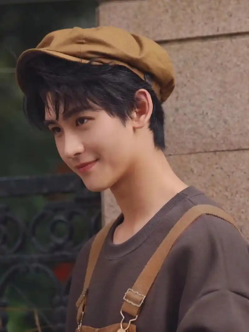 剧名:《萌医甜妻》 主演:孙千,黄俊捷 平台:优酷 集数:全集 状态:已