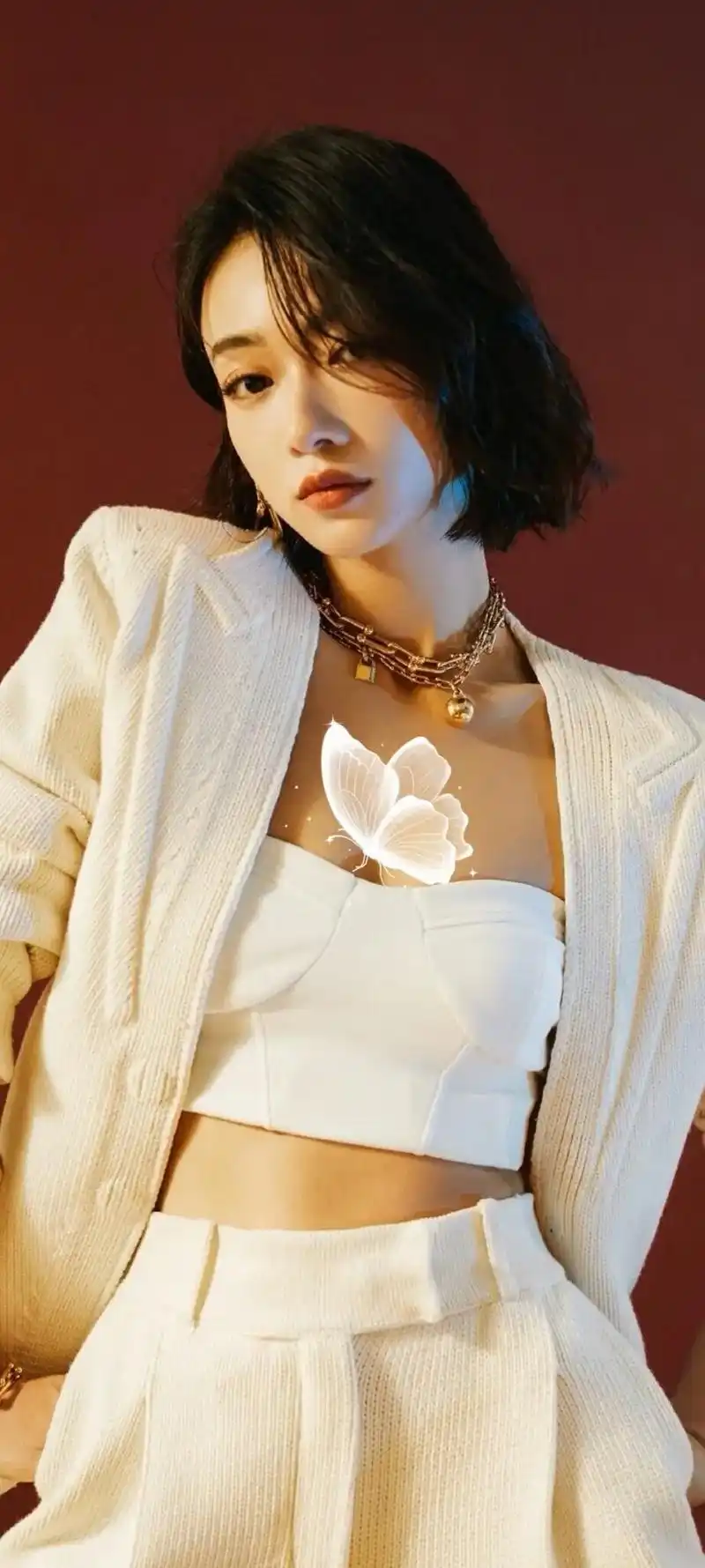 吴谨言.#高清壁纸 #美女明星  9015 #吴谨言 98生日快 - 抖音