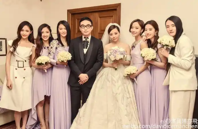 谭维维获张靓颖赠捧花 陈亦飞甜蜜告白:终于等到你