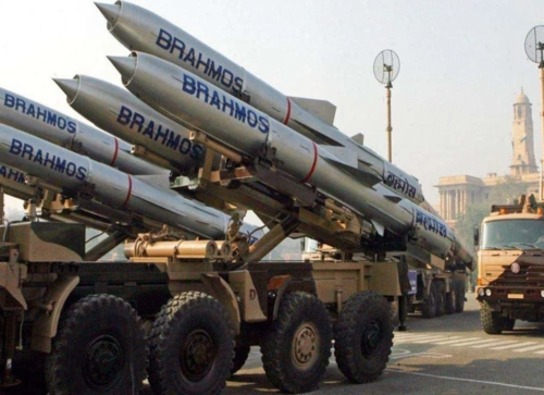 万安滩对峙加剧,越南积极备战与我国叫板,中越会擦枪走火吗