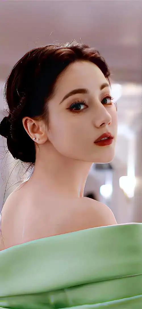 迪丽热巴壁纸93