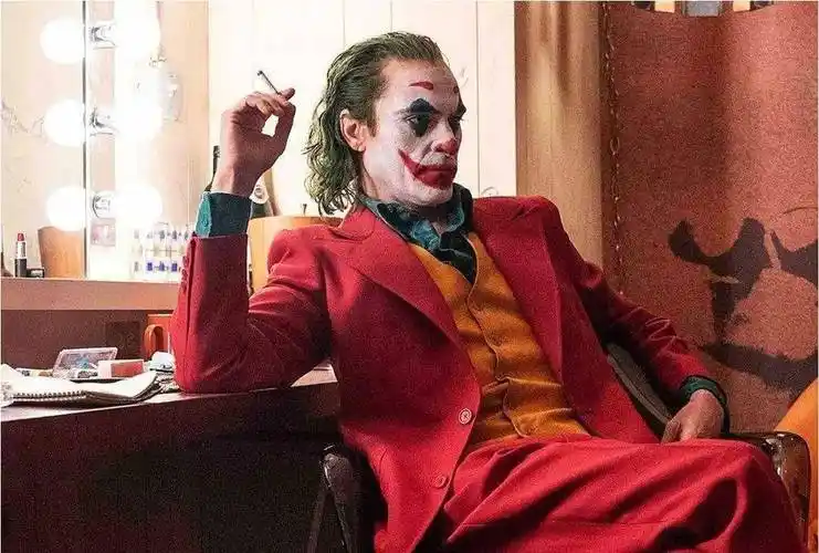 炸裂演技希斯莱杰之后谁将是下一个震撼人心的小丑