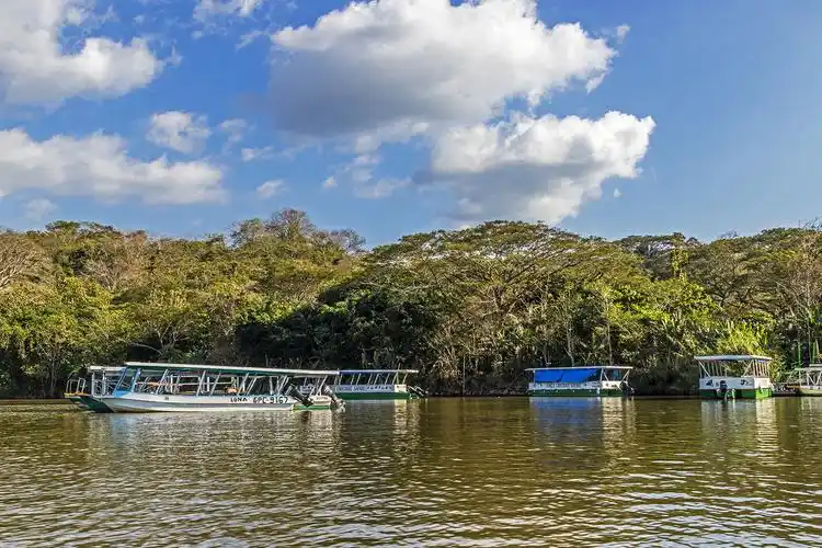 哥斯达黎加—塔尔克莱斯河