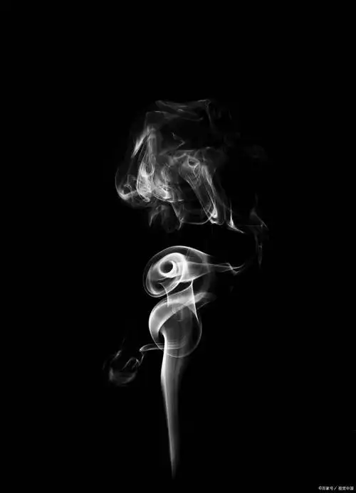 一支烟,燃起了我的思绪