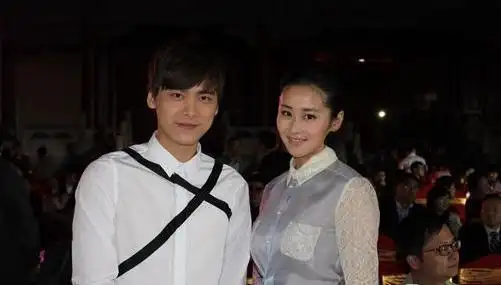 李易峰绯闻女友无数 却爱她爱到绝食