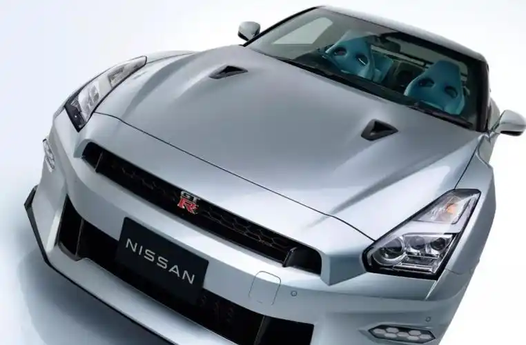 2025款日产gt-r亮相!