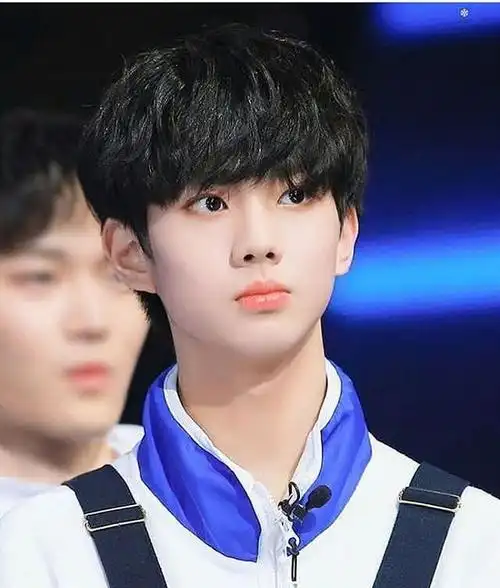 produce101第四季又来来看看公布了哪些练习生吧