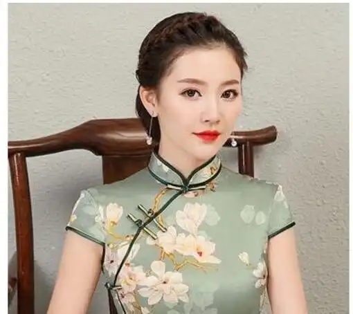 大辫子旗袍美女发型图片