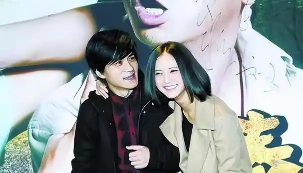 回顾演员袁弘:我这辈子正确的决定,就是娶了张歆艺