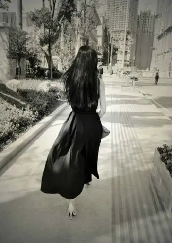 黑白,背影 - 堆糖,美图壁纸兴趣社区