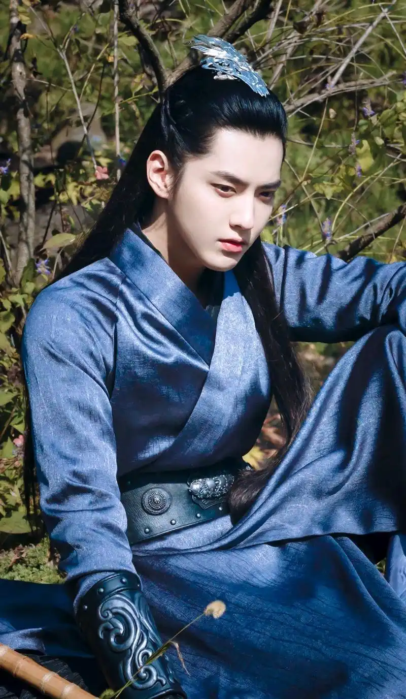 吴亦凡古装造型,真的是颇有古典大侠风范