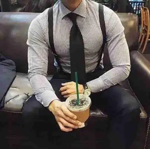 胸肌怎么练最快出轮廓教你如何最快练出胸肌轮廓