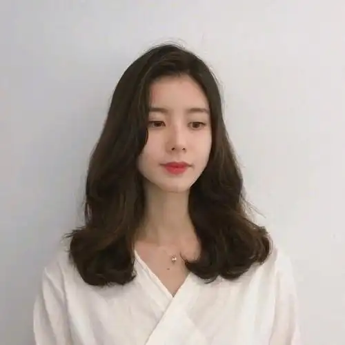 韩式长发微卷 网红刘海