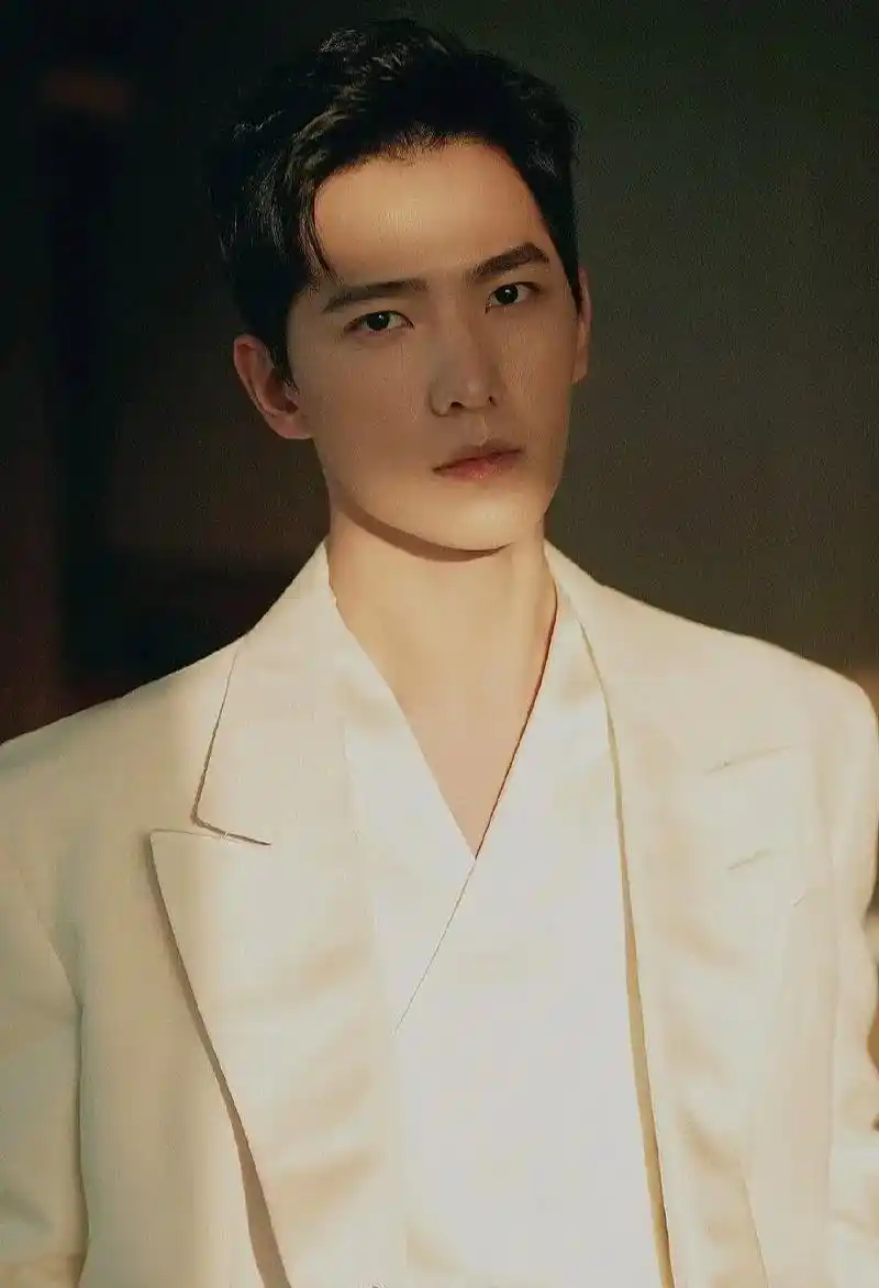 杨洋 #壁纸潮图 #杨洋壁纸 #高清动态壁纸 家人们,这样 - 抖音