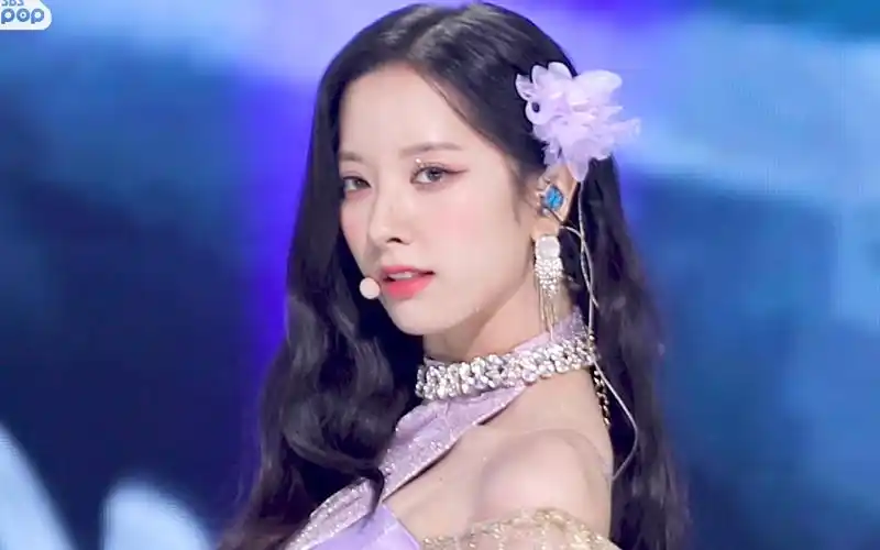 4k近脸中字直拍天哪是公主宇宙少女lastsequence苞娜单人