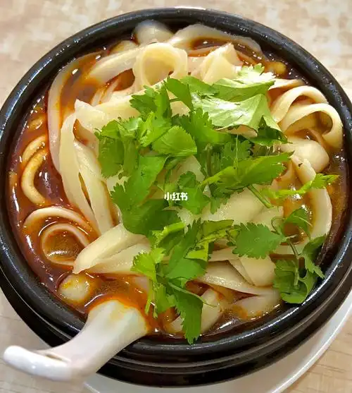 缓解孕吐的美食砂锅土豆粉面