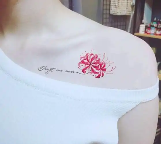 锁骨纹身女生小清新锁骨纹身2