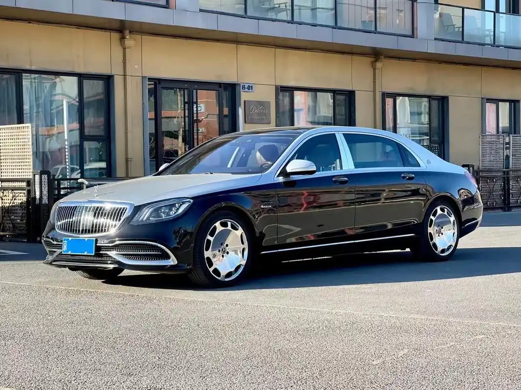 9418款双色大饼maybach s450 仅售9x万17 2018年迈巴赫s450 全车
