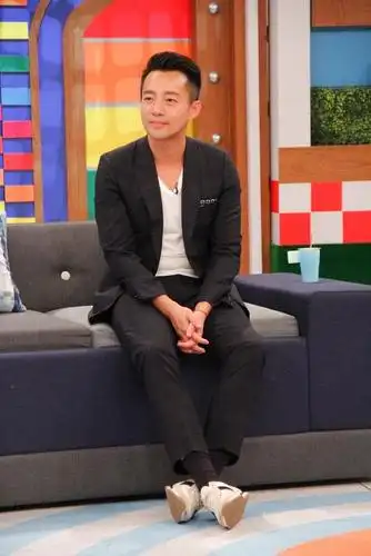 康熙汪小菲赞大s温柔:她很粘人很依赖我