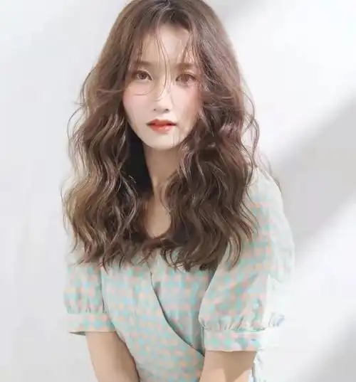 显发量多易打理发型,发量少还能轻松打理的发型