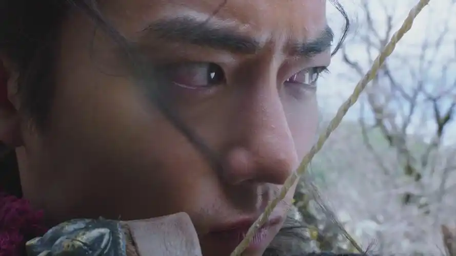 狼殿下截图,赏金猎人疾冲(肖战饰).