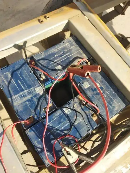 电动车电瓶修复试验续