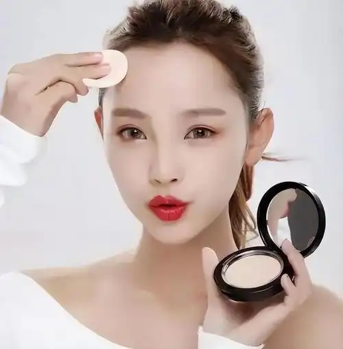 别再说没时间化妆了,学会这3个淡妆办法,让你快速化妆也好看