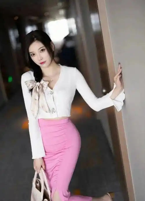 独家采访曝光她双腿保养秘籍,看完你也能拥有完美美腿!