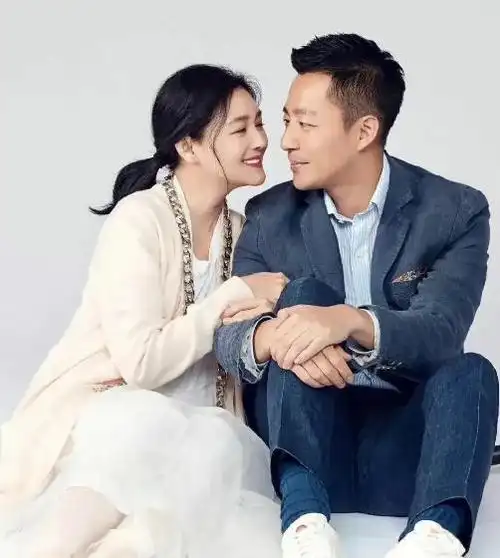 看完周渝民与蓝正龙的妻子后,总算明白为何他们都不娶大s了